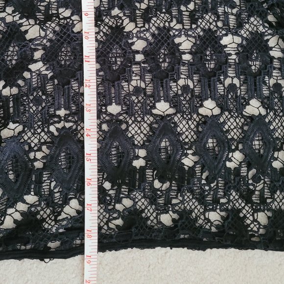Zara lace cut out top Size M NWOT - Picture 6 of 8